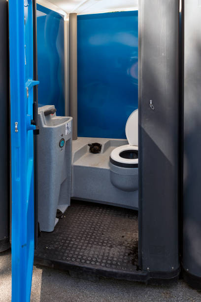 Portable Toilet Options We Offer in Linda, CA